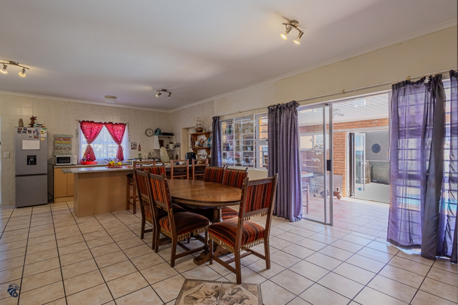 3 Bedroom Property for Sale in Myburgh Park Western Cape
